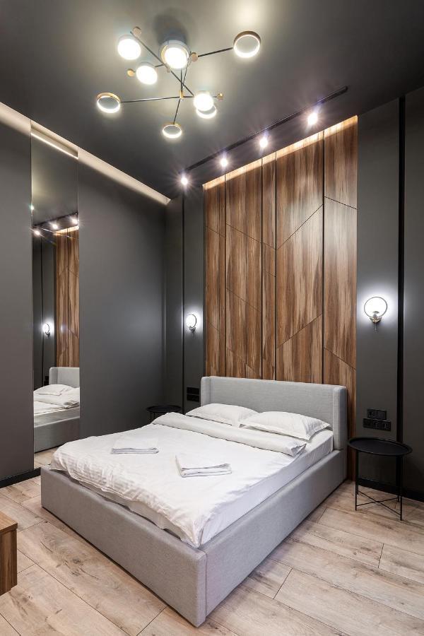 Royal Apartment On Leontovicha 7/2 Львів Екстер'єр фото